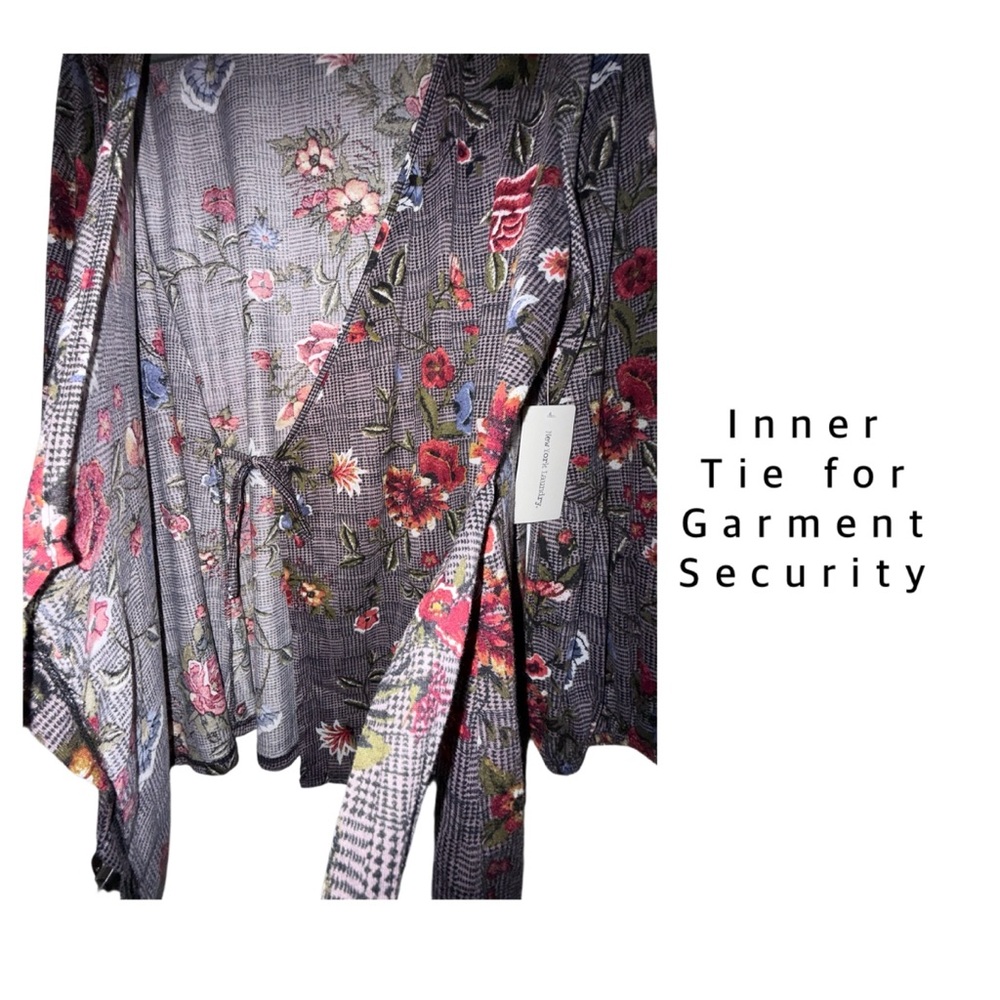 New York Laundry 2X Wrap Top Brown Plaid Floral Long Sleeve Tie Front NWT - Picture 5 of 7